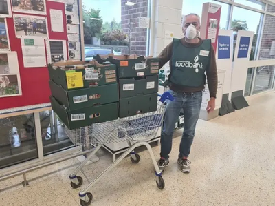 LibDem Wealden District Councillor Gareth Owen-Williams delivering for Crowborough Food Bank, July 2020