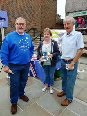 LibDems campaignin in Uckfield for the Peoples Vote